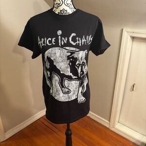 NWOT Alice In Chains Self Titled Album 3 Legged Dog Rock grunge Band Tee Small